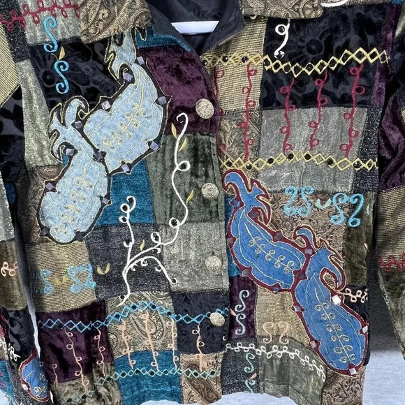 Vintage Alex Kim Womens M Patchwork Velvet Jacket Art To Wear Embroidered BOHO - Picture 6 of 16